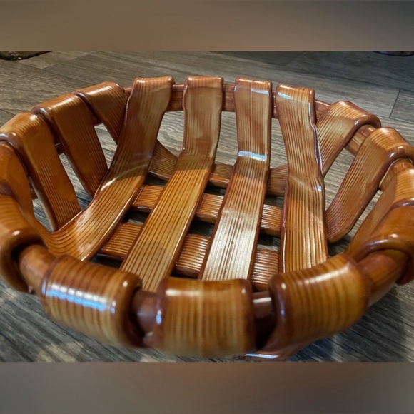 Vintage  The cellar Italian Ceramic Bread Fruit Centerpiece Home Decor Bowl - Picture 5 of 8